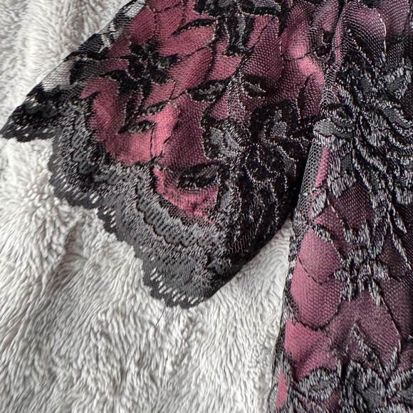 Vintage Erica Louis Lace Blouse M Burgundy Black Floral Sheer Goth Romantic USA - Picture 6 of 7